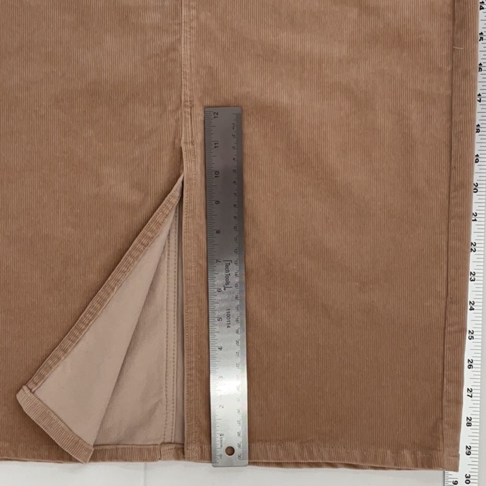 NWT Shyanne Tan Corduroy Skirt Size 29 waist Mid Length Boot Barn - Picture 4 of 7